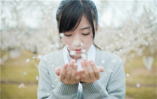 峨眉山怀孕后验血多久可以知道男女(怀孕后多久可以验血检查出来)